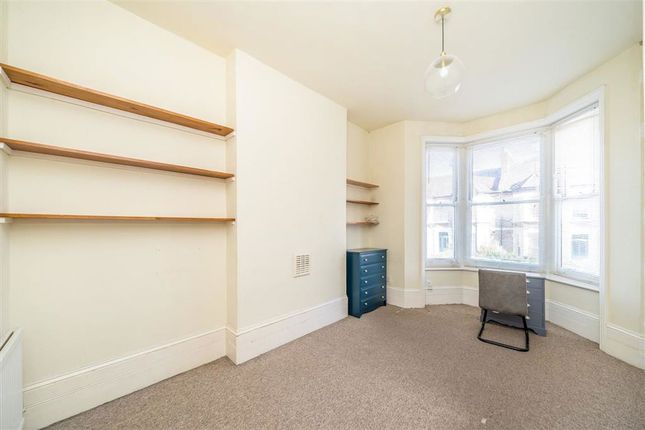 26b, Arbuthnot Road, London photo 4