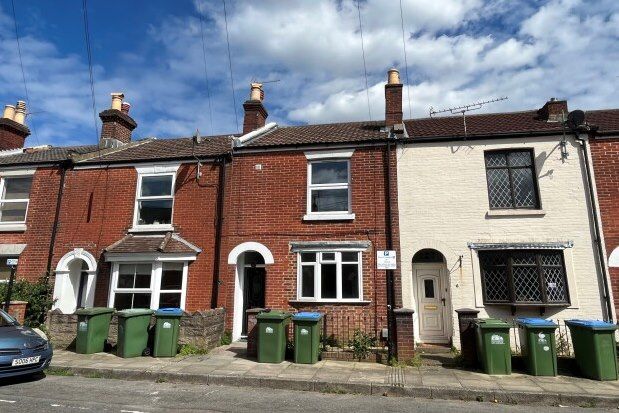 Property to rent in Castle Street, Southampton