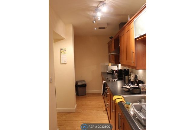 Apartment, Woodbrooke Grove, Northfield, Birmingham photo 3