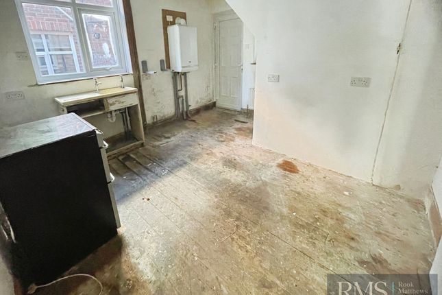 24, Shaftesbury Grove, Newcastle Upon Tyne photo 3