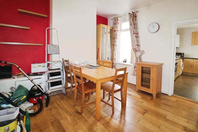 15, Dalton Street, Cardiff photo 4