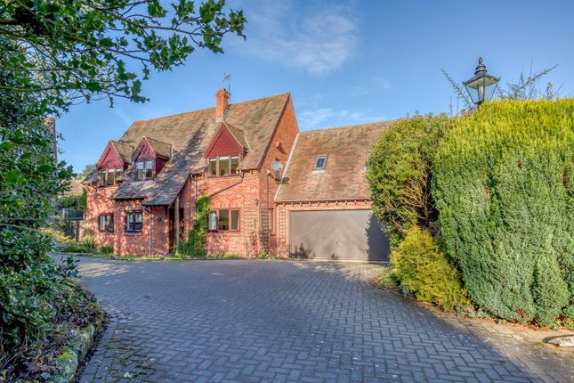 Church Lane Stoneleigh Coventry Warwickshire Cv8 4 Bedroom