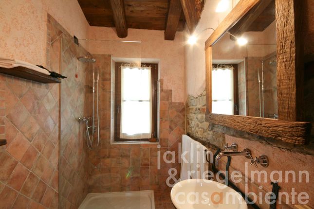 Country house for sale in Italy, Piedmont, Cuneo, Cuneo