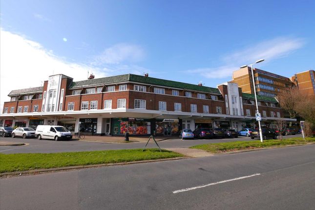 Thumbnail Flat for sale in Strand Parade, The Boulevard, Worthing
