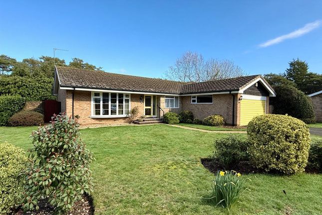 3-bed bungalow on 22 Shelley Close, Ashley Heath, Ringwood, £585,000