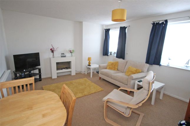 Marine View, 1, Cliff Crescent, Barton on Sea photo 3