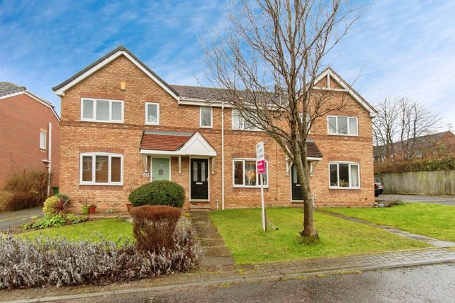 3-bed house on 15, Bronte Court, Pontefract, £160,000