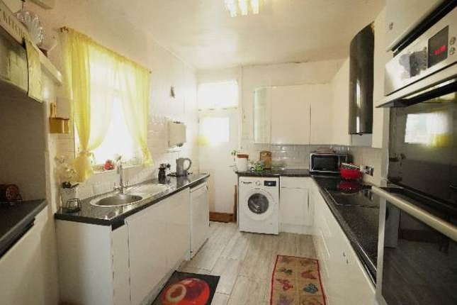 Galpins road, Thornton Heath photo 3