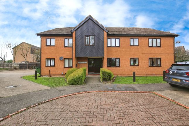 Thumbnail Flat for sale in Stagshaw Drive, Peterborough, Cambridgeshire