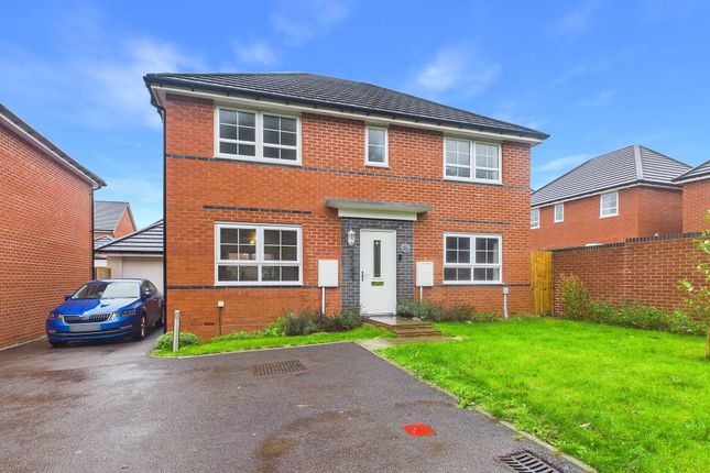 4-bed house on 83 Ffordd Y Spitfire, Barry, £389,950