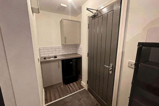 Room 1, 146, Hinchliffe, Peterborough photo 4