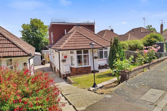Thumbnail Property for sale in Oakdene Close, Portslade, Brighton