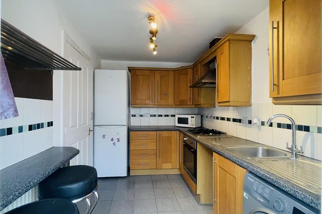 Town house for sale in Stourhead Road, Rugby