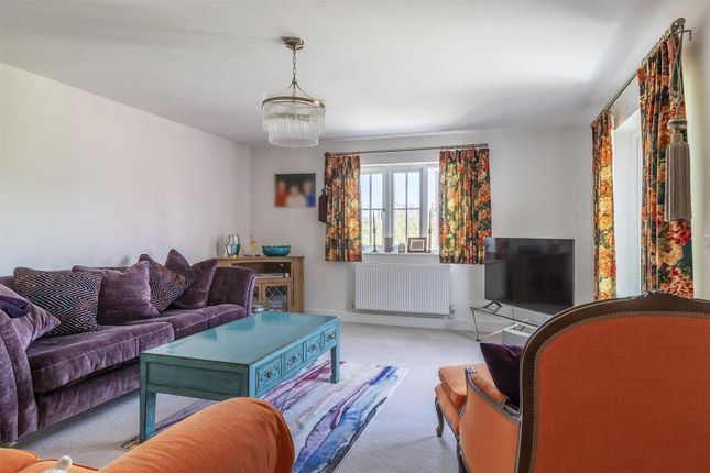 2, Forge Farm Row, Faversham photo 4
