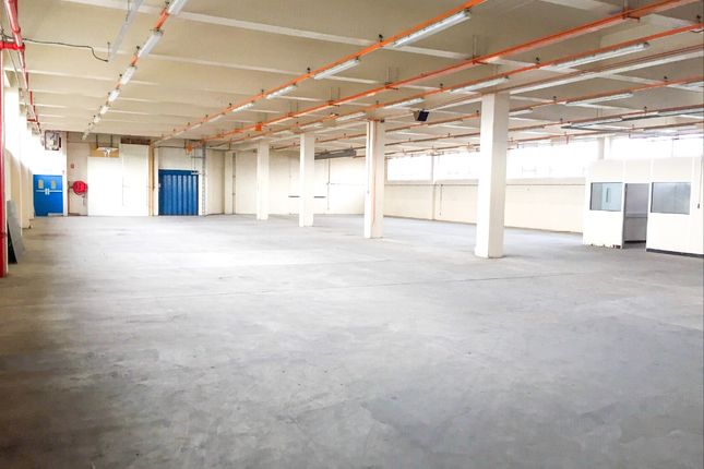 Thumbnail Retail premises to let in Oldbury, West Midlands
