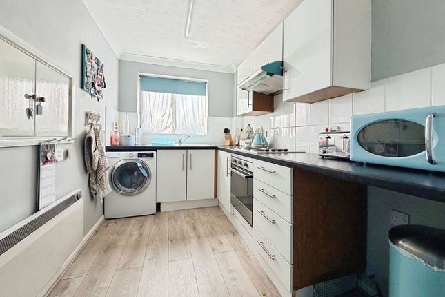 Flat 3, Nightingale Court Aldermoor Road, Southampton photo 4