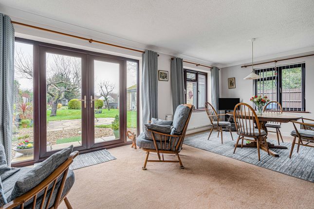 20, Norris Road, Upper Arncott photo 2
