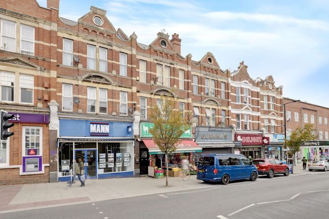 15-94Bcjhpropworld - 63B Sydenham Road - 43-Medium