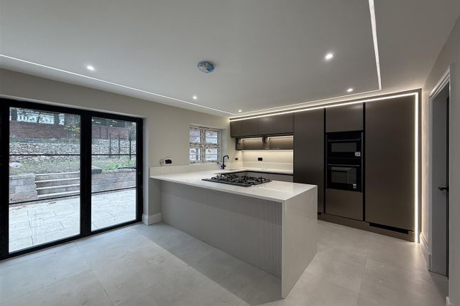 1, Mottram Wood, Stalybridge photo 2