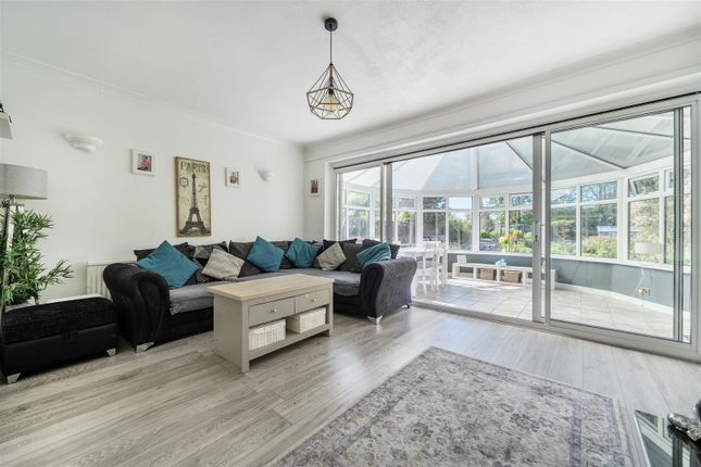 202, Reading Road, Wokingham photo 4