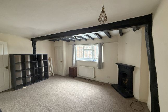 2 Potters Court, 66 Barton Street, Tewkesbury photo 2
