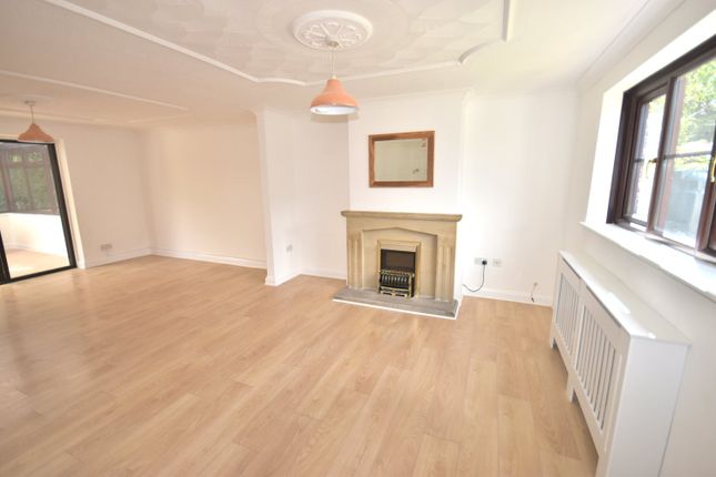 Carlton House, Drefac-Felindre, Llandysul photo 2