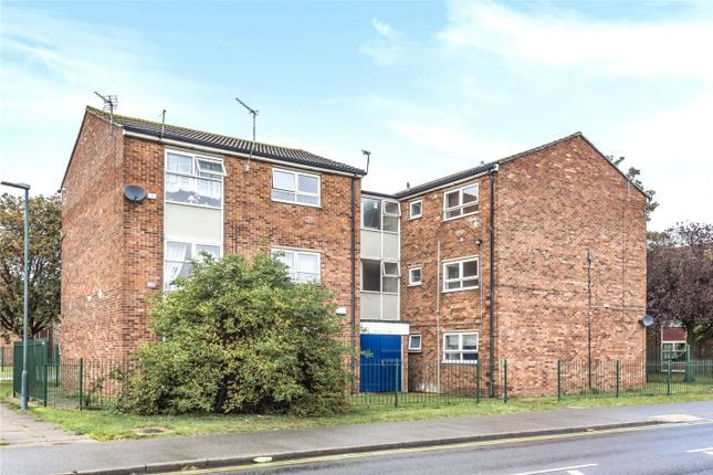 Thumbnail Flat for sale in Solway Court, Grimsby, Lincolnshire