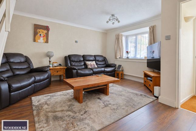 Jacksons Drive, Waltham Cross photo 4