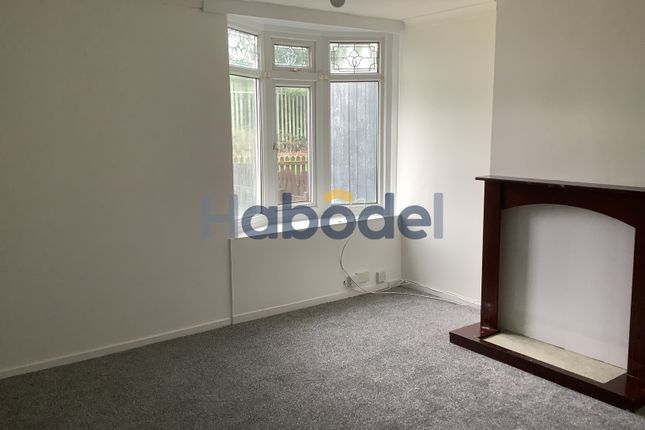 3 Sedgebrook Gardens, Ormesby, Middlesbrough photo 2