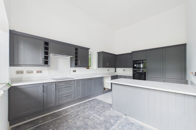 107, Newtown Road, Warsash photo 2