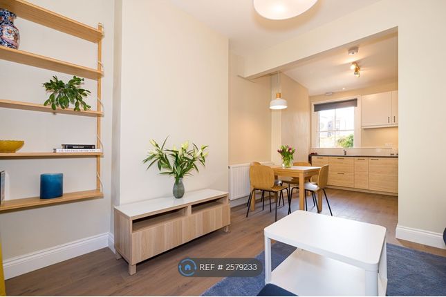 Open Plan Kitchen/Dining