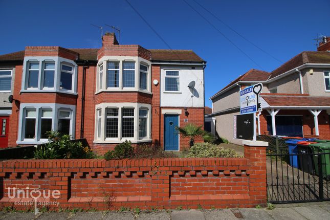 Thumbnail Semi-detached house for sale in Leighton Avenue, Fleetwood