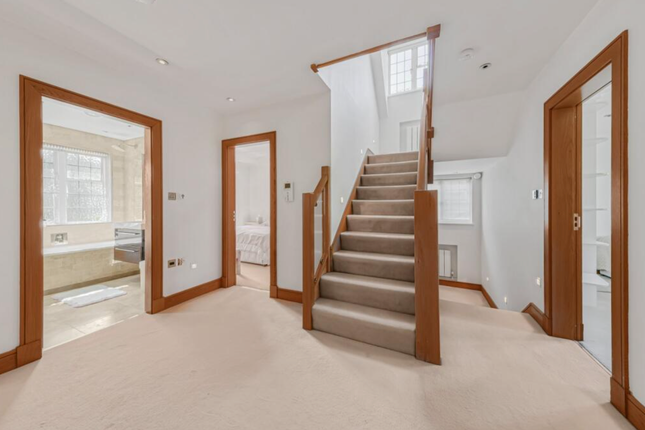 Chalton Drive, Chalton Drive, Hampstead Garden Suburb photo 4