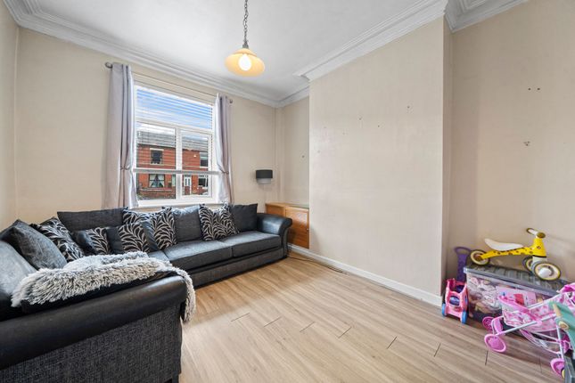 209 Downall Green Road, Wigan photo 3