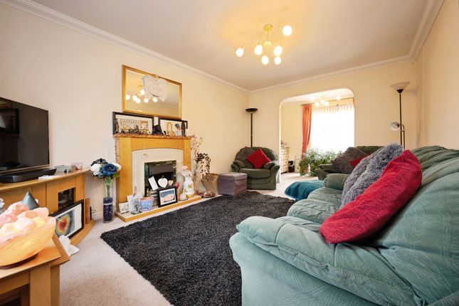 2, Lathwell Way, Leighton Buzzard photo 4