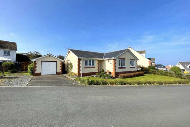 Thumbnail Bungalow for sale in Clos Winifred, Borth, Ceredigion