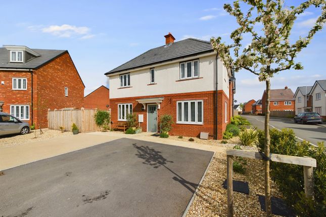 Thumbnail Detached house for sale in Ashford Road, Worcester, Worcestershire