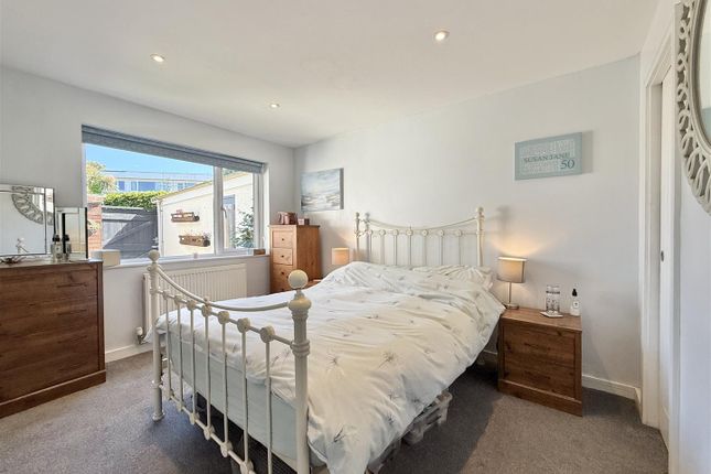 11, Marina Drive, Brixham photo 3