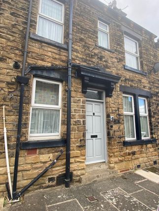 Thumbnail Terraced house to rent in Rosemont View, Bramley, Leeds