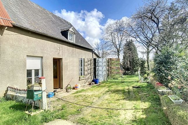 Thumbnail Property for sale in Isigny-Le-Buat, Basse-Normandie, 50540, France