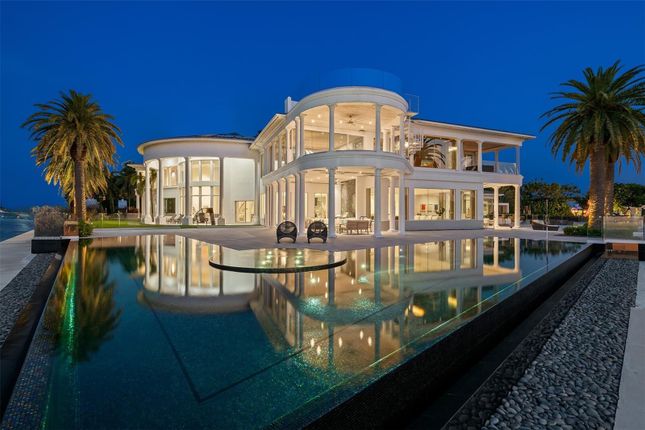 Villa for sale in 5 Harborage Isle Dr, Fort Lauderdale, Fl 33301, Usa