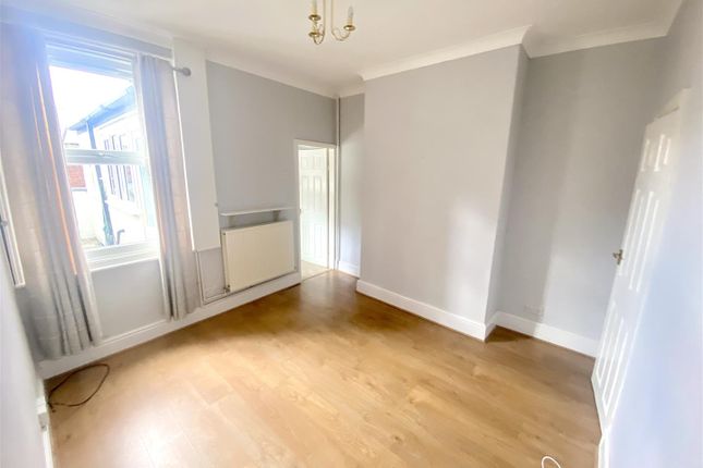 40, Hope Street, Cleethorpes photo 4