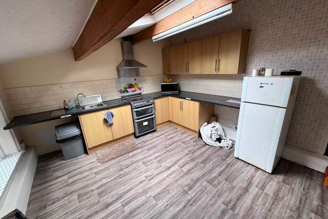 171A, Bradford Road, Huddersfield photo 3