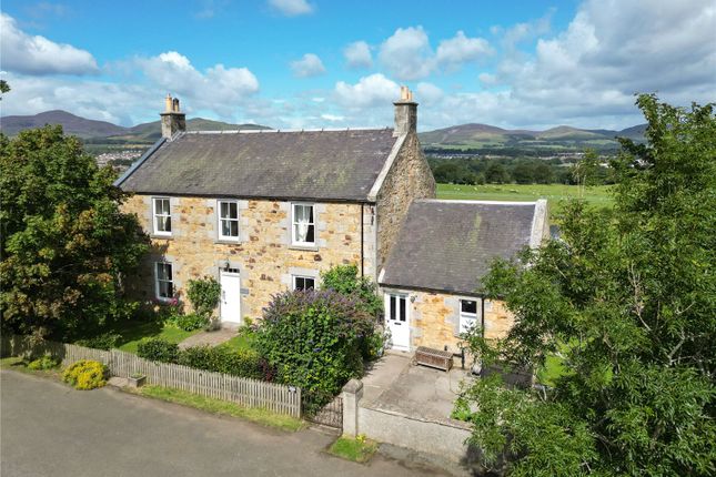 Auchendinny Mains Fh