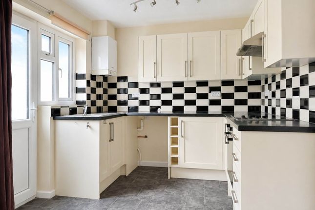 12 Higher Meadow, High Bickington, Umberleigh photo 2