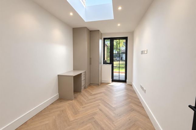 31A, Priory Way, Harrow photo 3