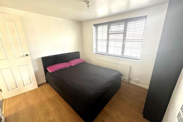 Terraced house to rent in Chertsey Road, Feltham