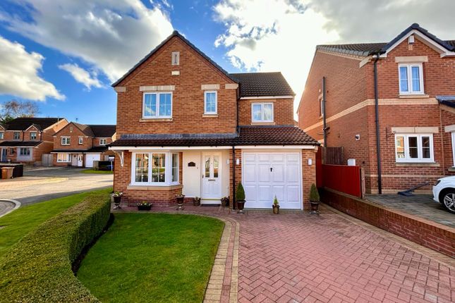 Detached house for sale in Kingfisher Road, Mansfield