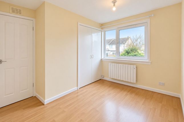 Lawers Crescent, Polmont, FK2, Falkirk photo 4