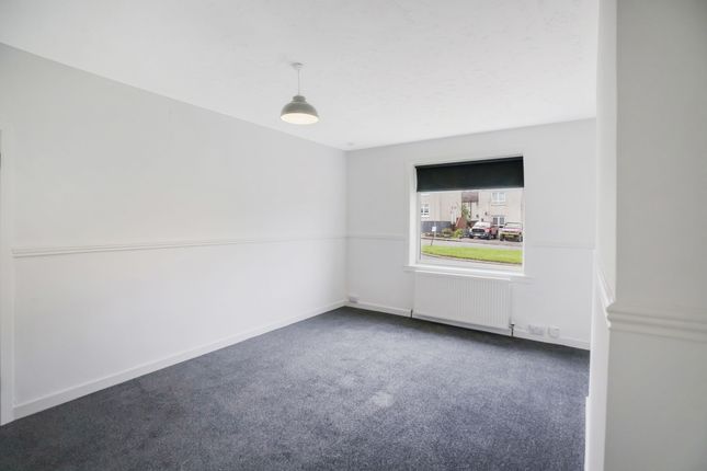 65 Jean Armour Drive, Mauchline, Ayrshire KA5 6DW, Mauchline photo 3